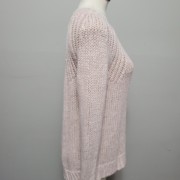 Ann Taylor pink chunky knit sweater size medium - Picture 3 of 9